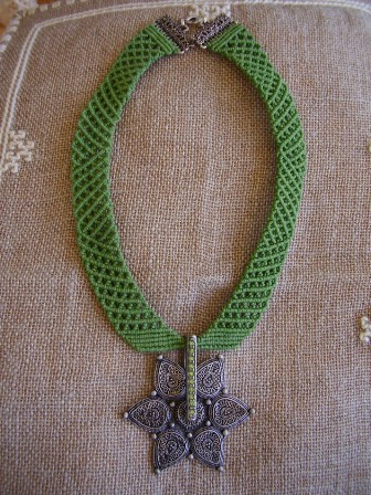 Bijoux: Collana verde, realizzata da Medi Cristina