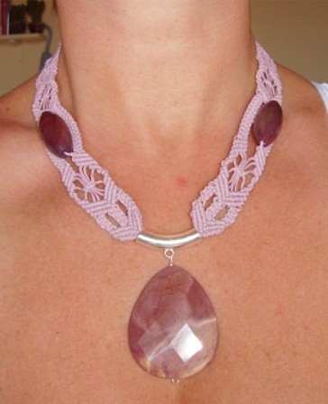 Bijoux: Collana con pietre dure, realizzata da Medi Cristina